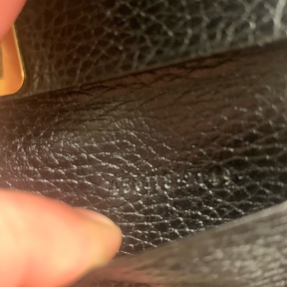 GUCCI GG Marmont  Black Leather 6 Ring Key Case - Picture 7 of 16